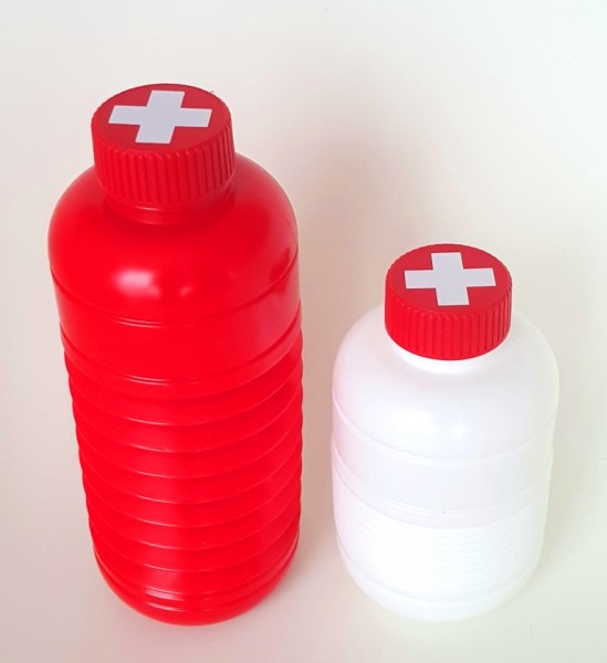 Squeasy Bottle Red with Swiss Cross Cap